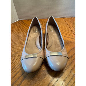 Giani Bernini Beige Wedge Heel Shoes Size 8M